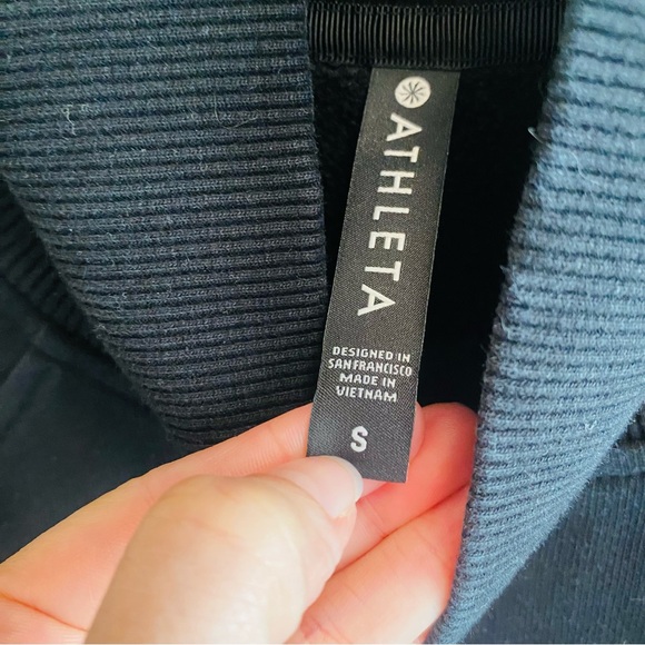 Athleta Cozy Karma Side Zip Funnel Neck Pullover Black Size Small - Picture 5 of 7
